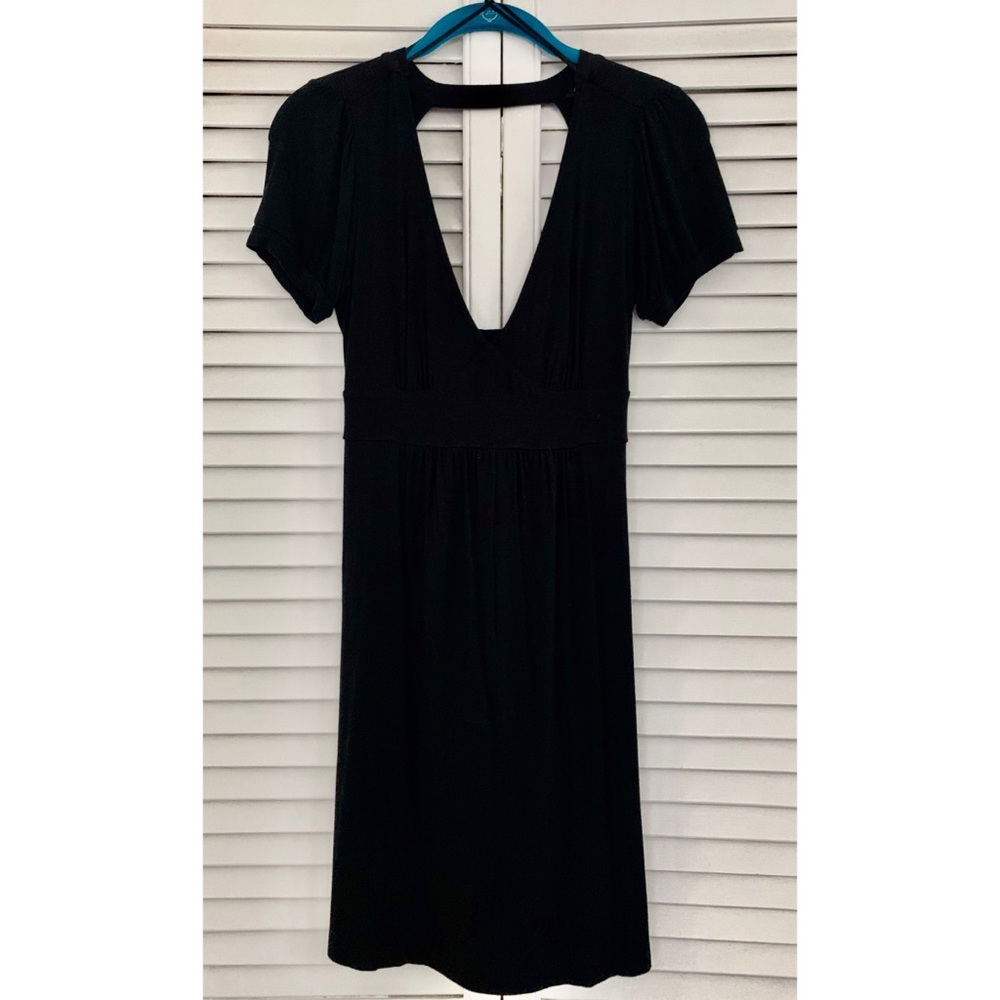 (M) Black Guess Dress